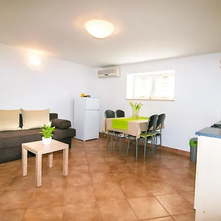 Katja Apartamento Pula